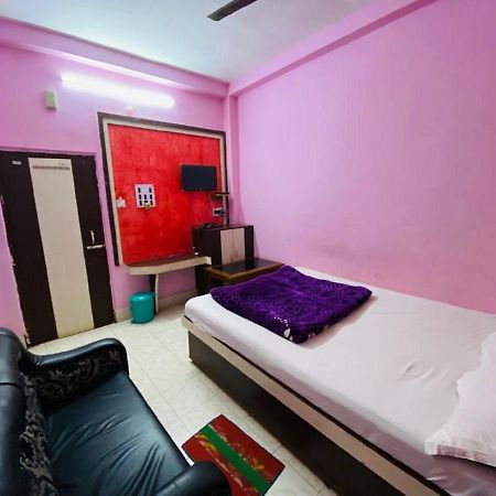 Staymaker Hotel Prerana タラピス エクステリア 写真